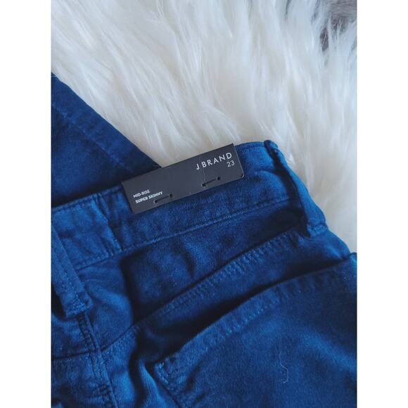 NEW J.BRAND MID-RISE SUPER SKINNY BLUE VELVET PANTS - SIZE 23 - Picture 9 of 11